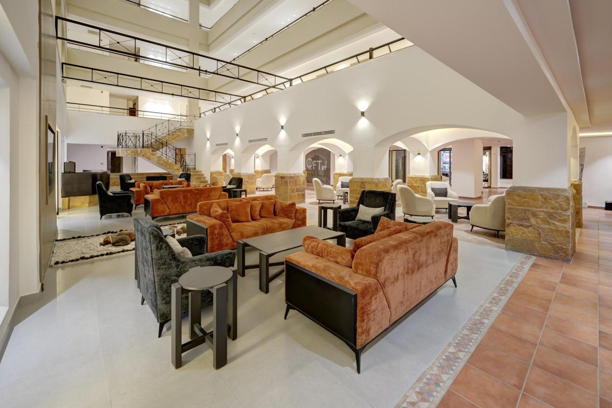 The Loft Hotel By Fhm Акаба Экстерьер фото